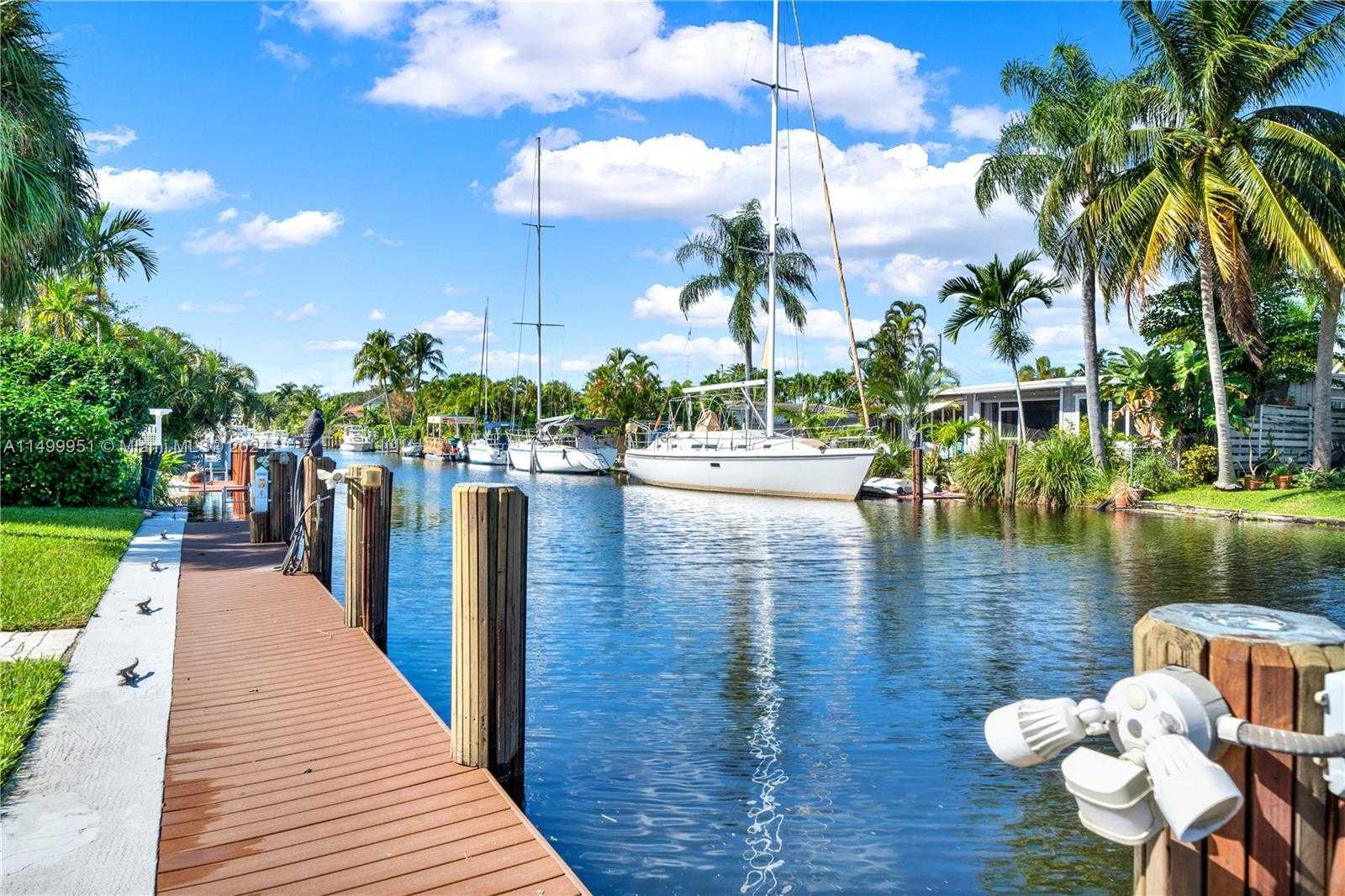 Small Image of 1201 GUAVA ISLE, Fort Lauderdale Number 14