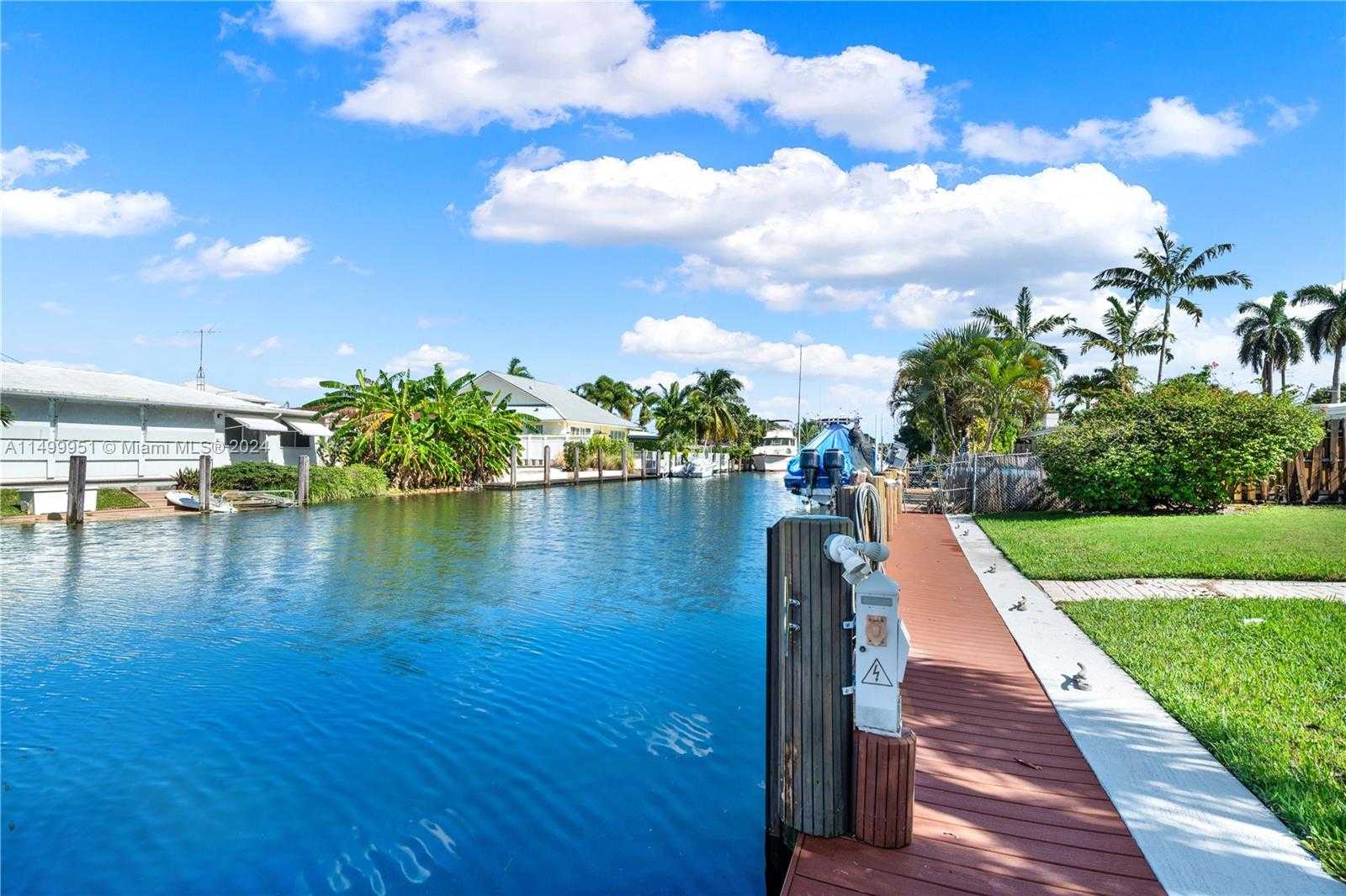 Small Image of 1201 GUAVA ISLE, Fort Lauderdale Number 15