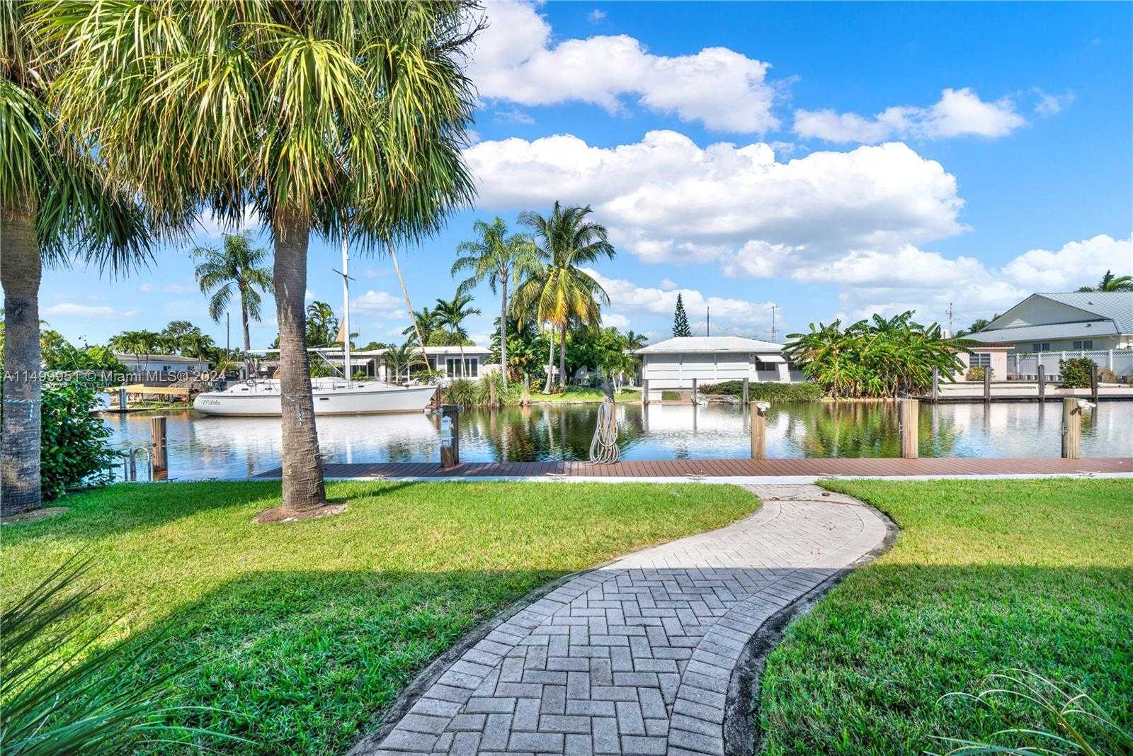 Small Image of 1201 GUAVA ISLE, Fort Lauderdale Number 16