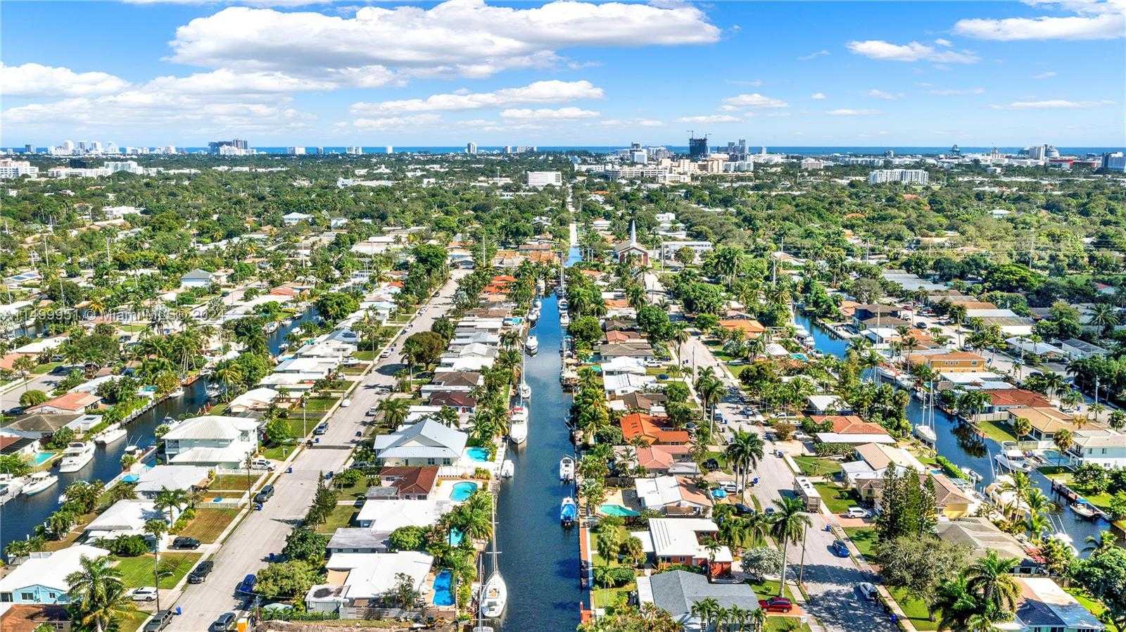 Small Image of 1201 GUAVA ISLE, Fort Lauderdale Number 17
