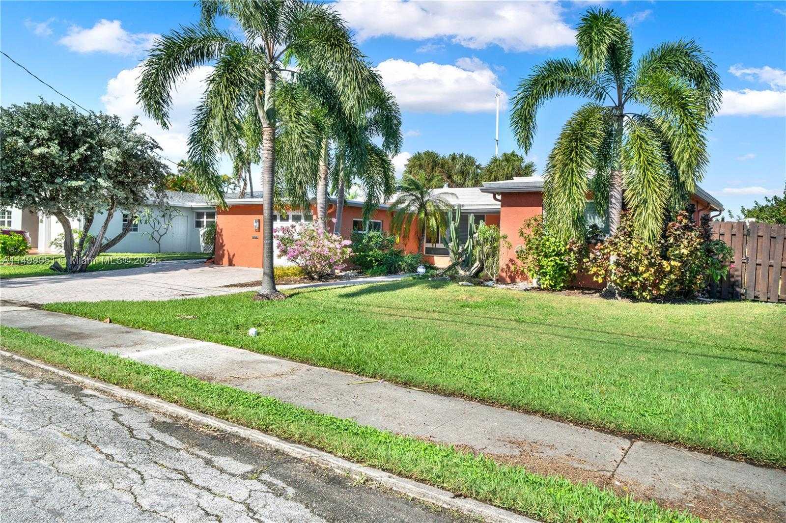 Small Image of 1201 GUAVA ISLE, Fort Lauderdale Number 28