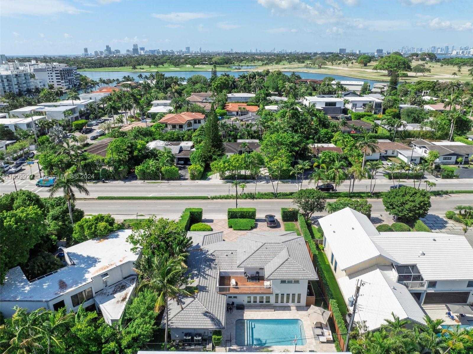 Small Image of 1231 96TH ST, Bay Harbor Islands Number 46