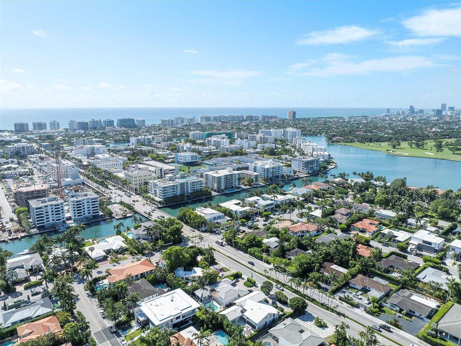 Small Image of 1231 96TH ST, Bay Harbor Islands Number 49