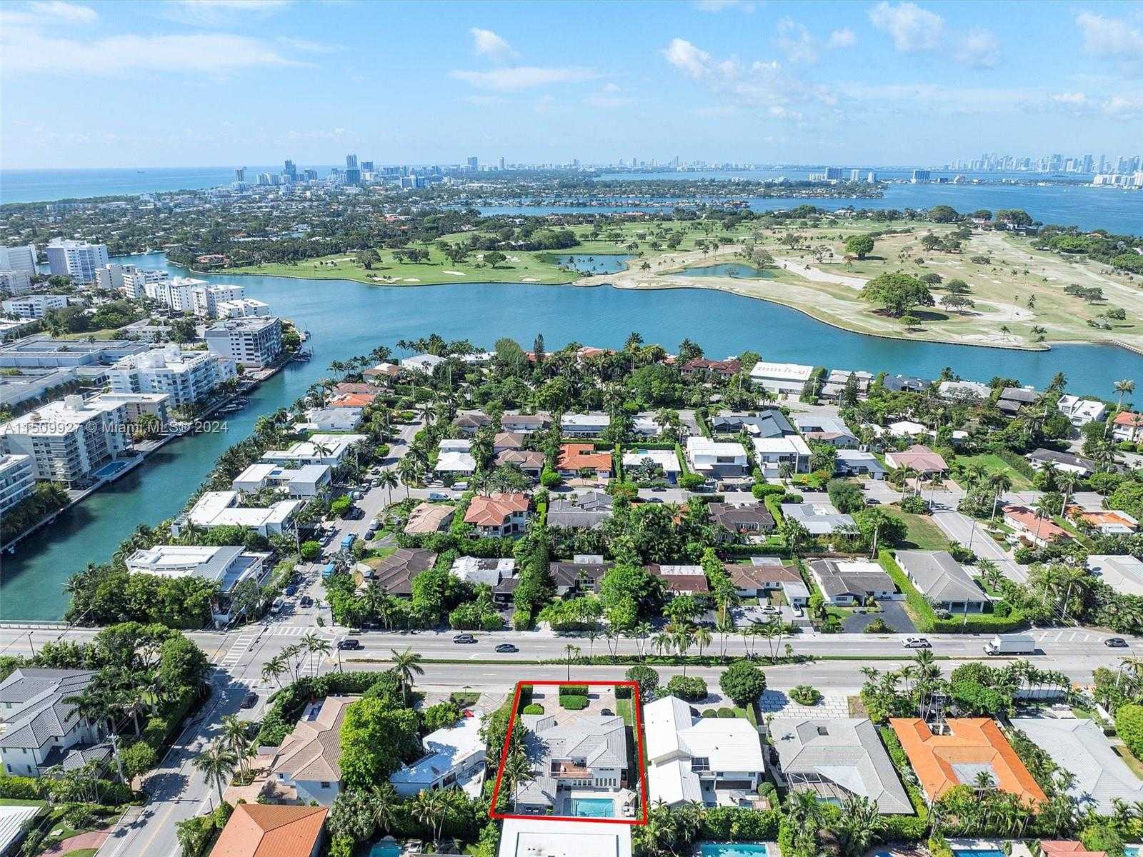 Small Image of 1231 96TH ST, Bay Harbor Islands Number 53