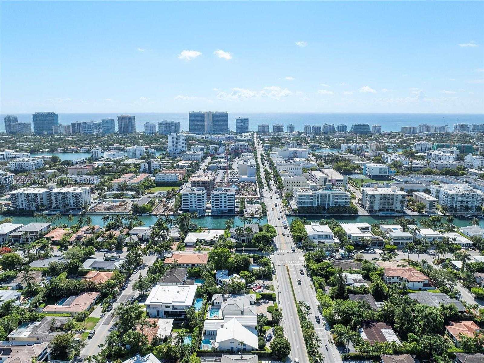 Small Image of 1231 96TH ST, Bay Harbor Islands Number 54