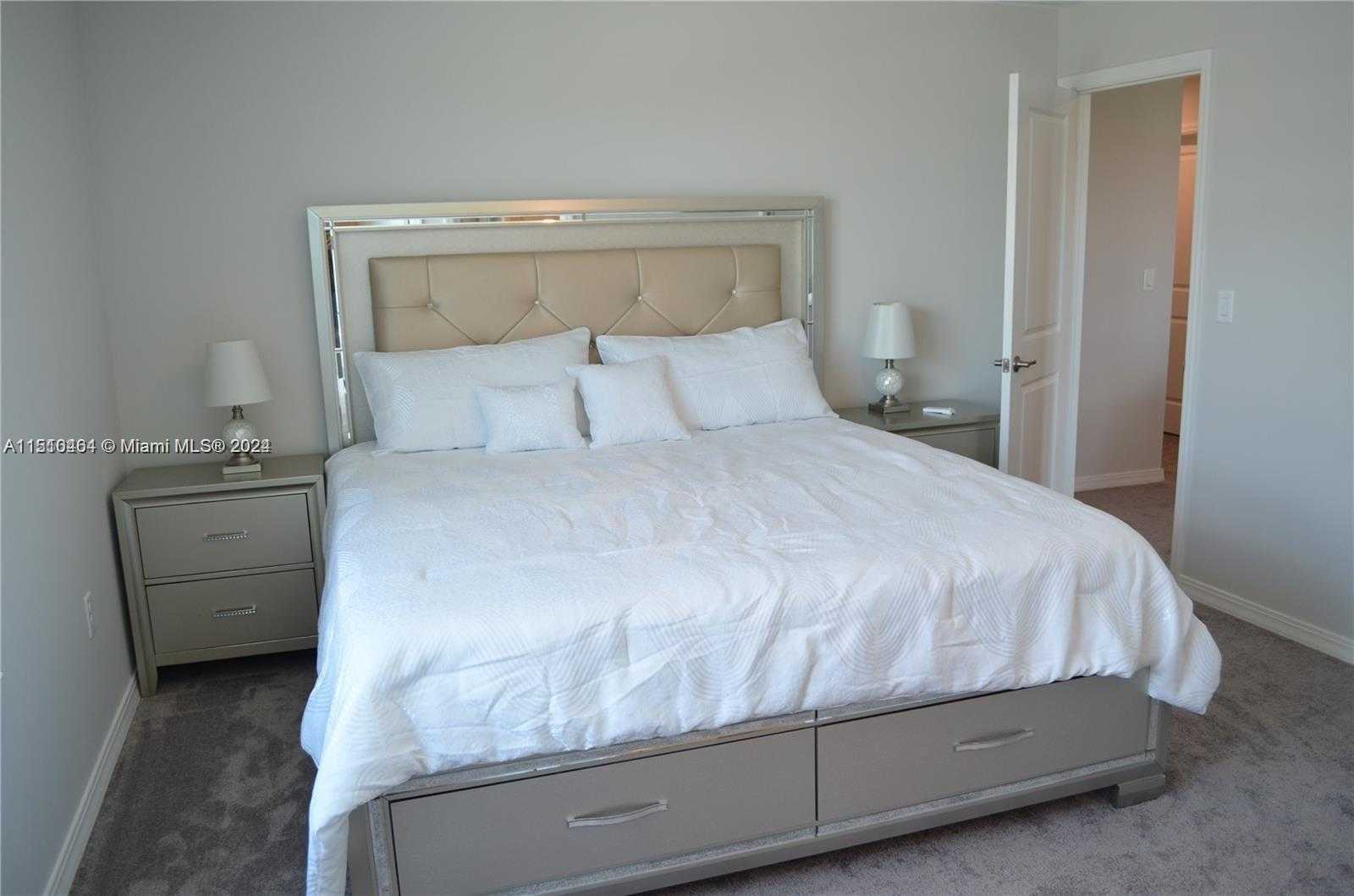 Small Image of 8161 NW 78th St, Tamarac, FL 33321, USA Number 36