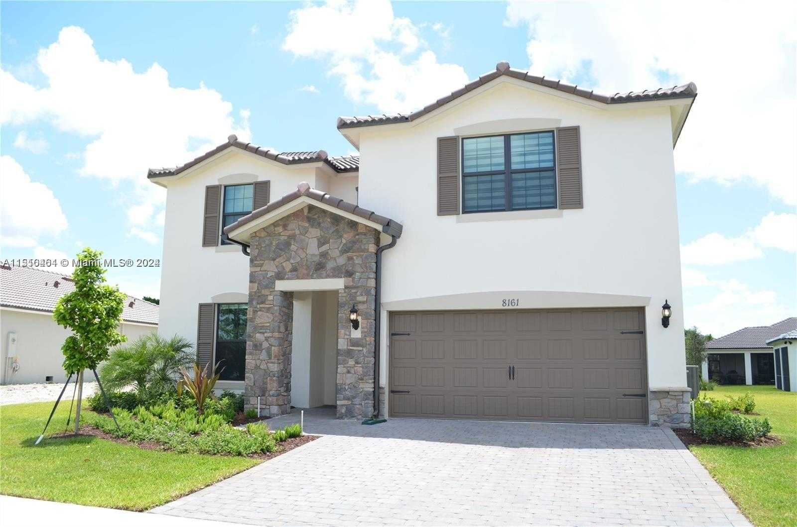 Small Image of 8161 NW 78th St, Tamarac, FL 33321, USA Number 4