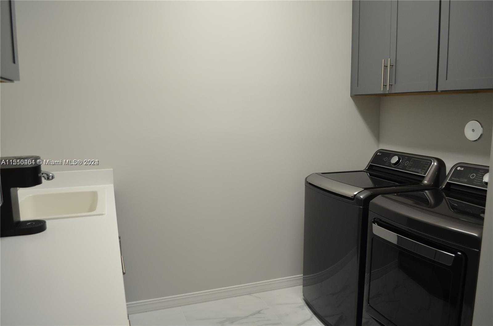 Small Image of 8161 NW 78th St, Tamarac, FL 33321, USA Number 51