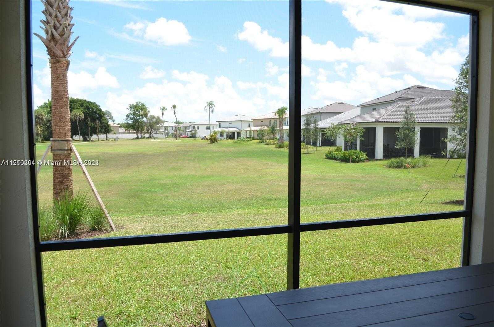 Small Image of 8161 NW 78th St, Tamarac, FL 33321, USA Number 61