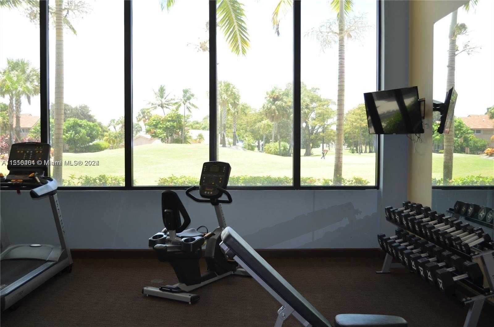 Small Image of 8161 NW 78th St, Tamarac, FL 33321, USA Number 70
