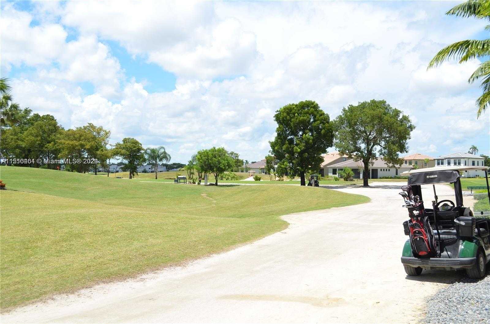 Small Image of 8161 NW 78th St, Tamarac, FL 33321, USA Number 78