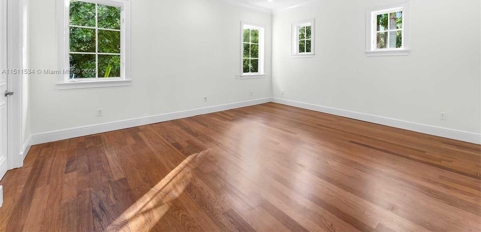 Small Image of 9941 SOUTH WEST 60TH CT, Pinecrest Number 30