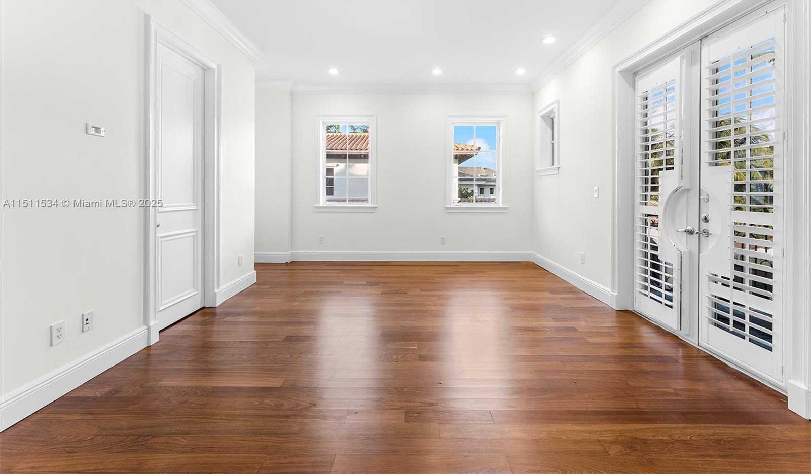 Small Image of 9941 SOUTH WEST 60TH CT, Pinecrest Number 32