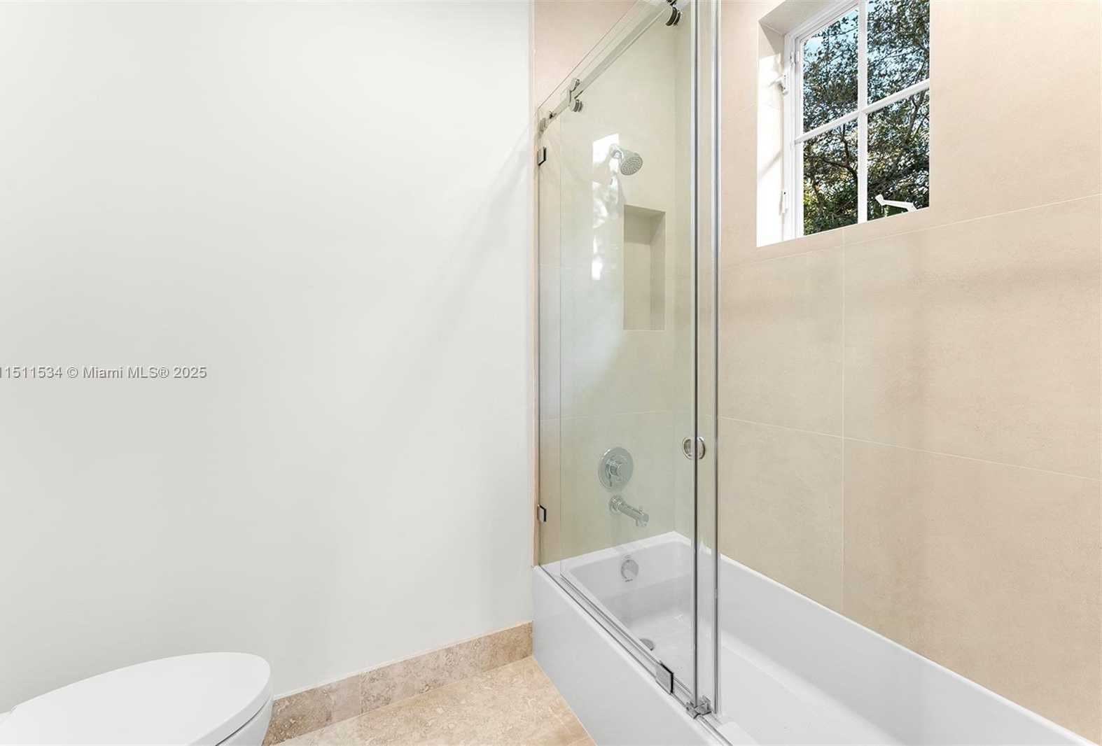 Small Image of 9941 SOUTH WEST 60TH CT, Pinecrest Number 49