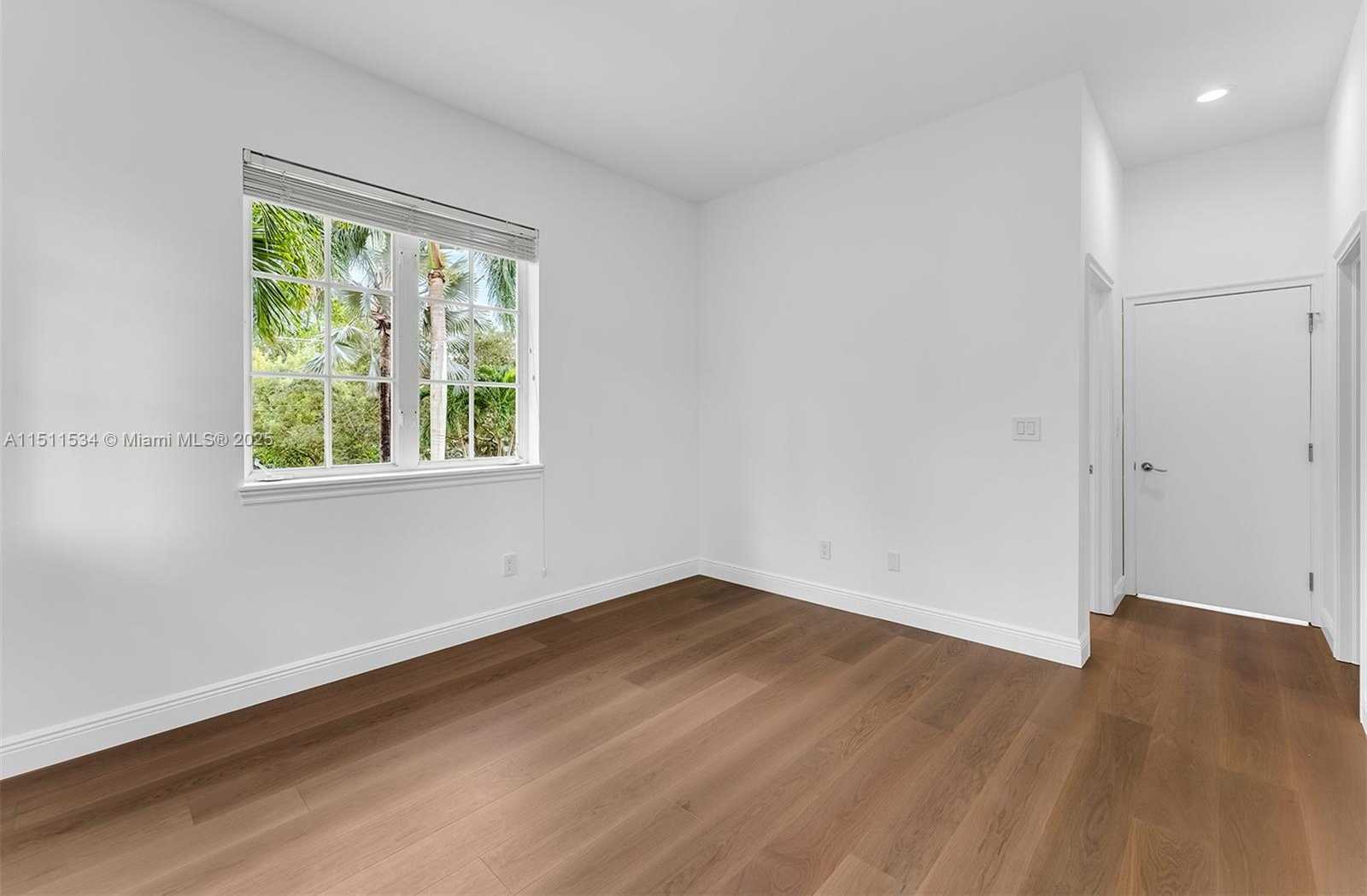 Small Image of 9941 SOUTH WEST 60TH CT, Pinecrest Number 51