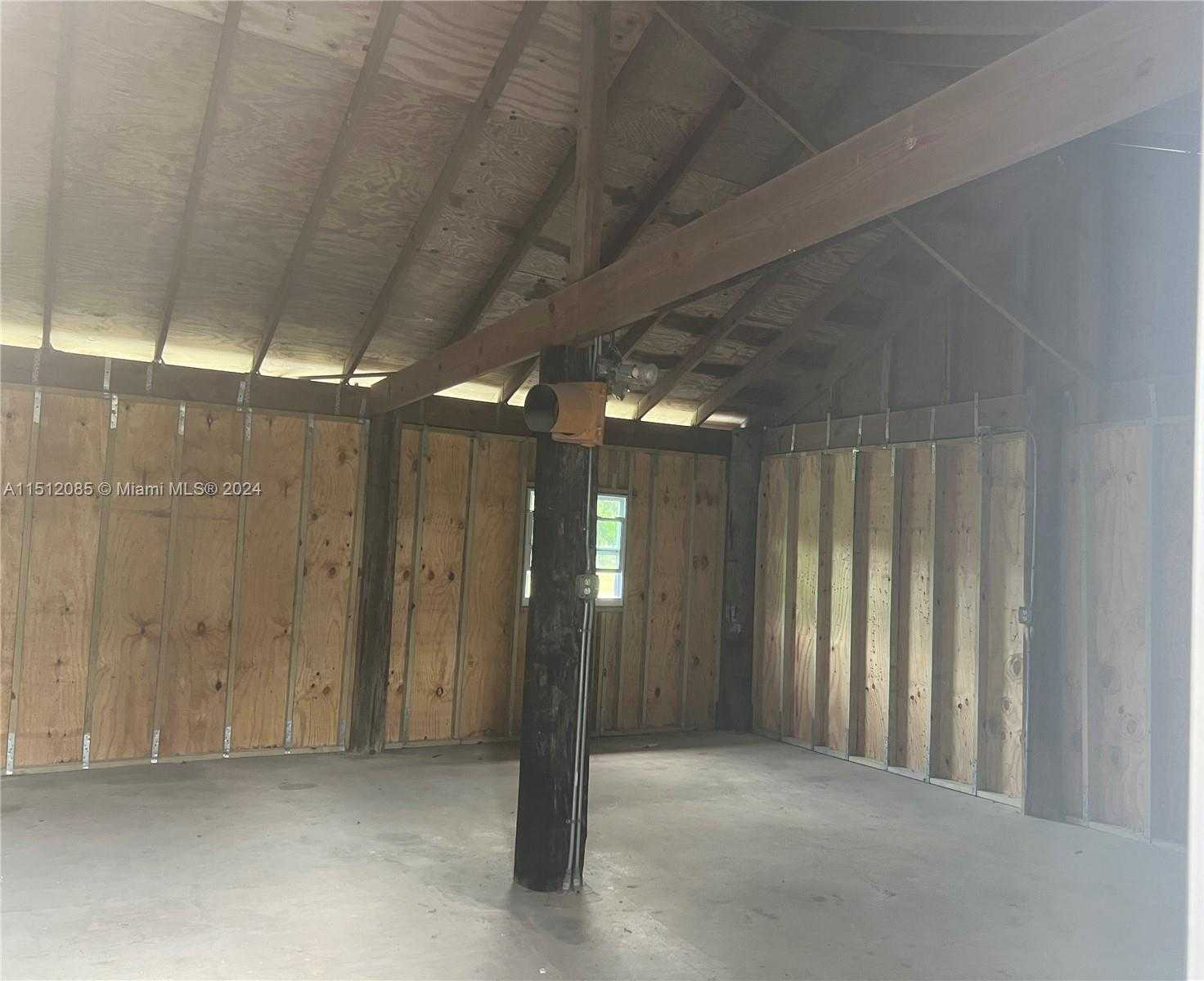 Small Image of 24301 SOUTH WEST 192ND AVE, Homestead Number 16