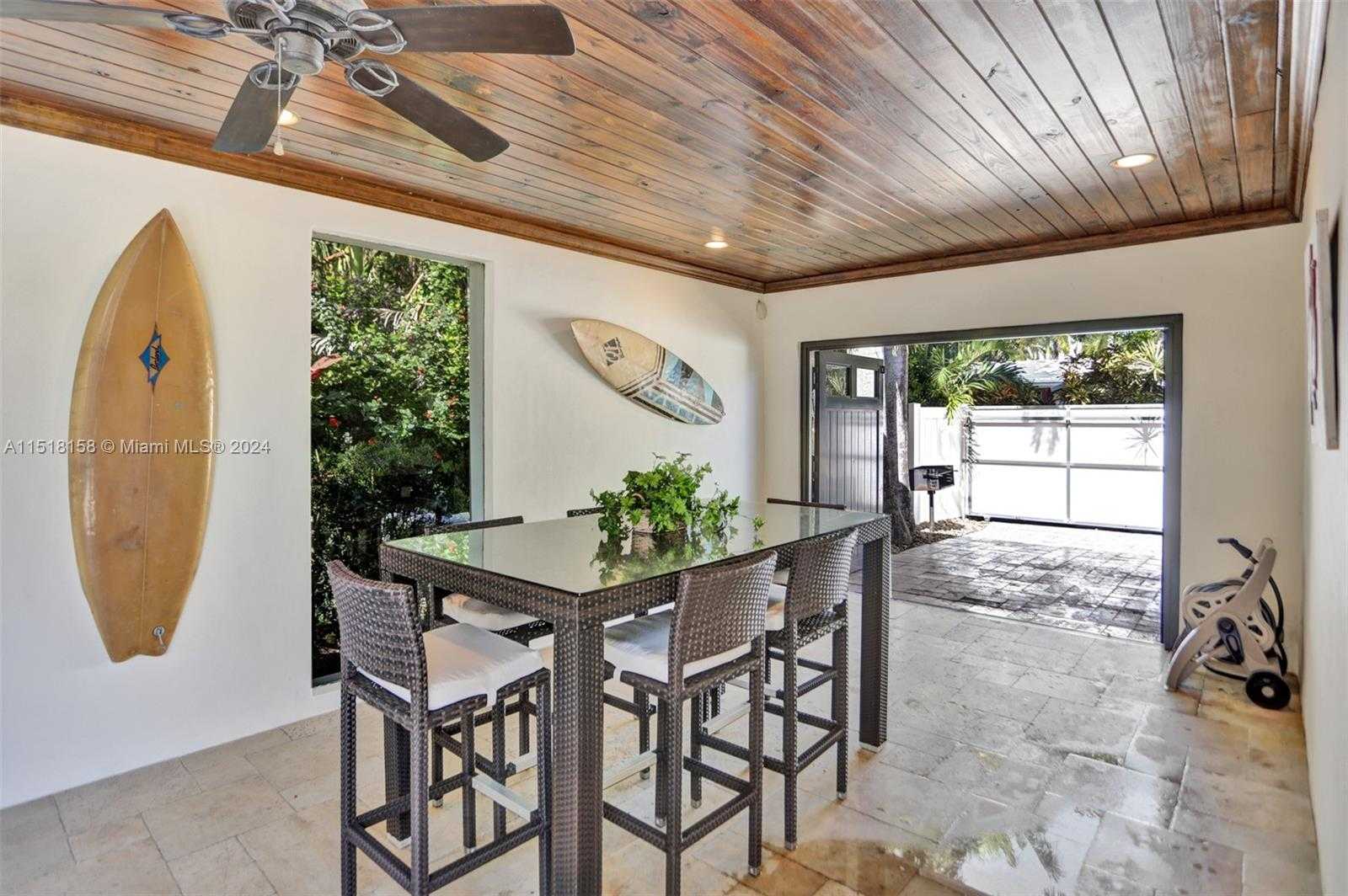 Small Image of 1017 TYLER ST, Hollywood Number 27