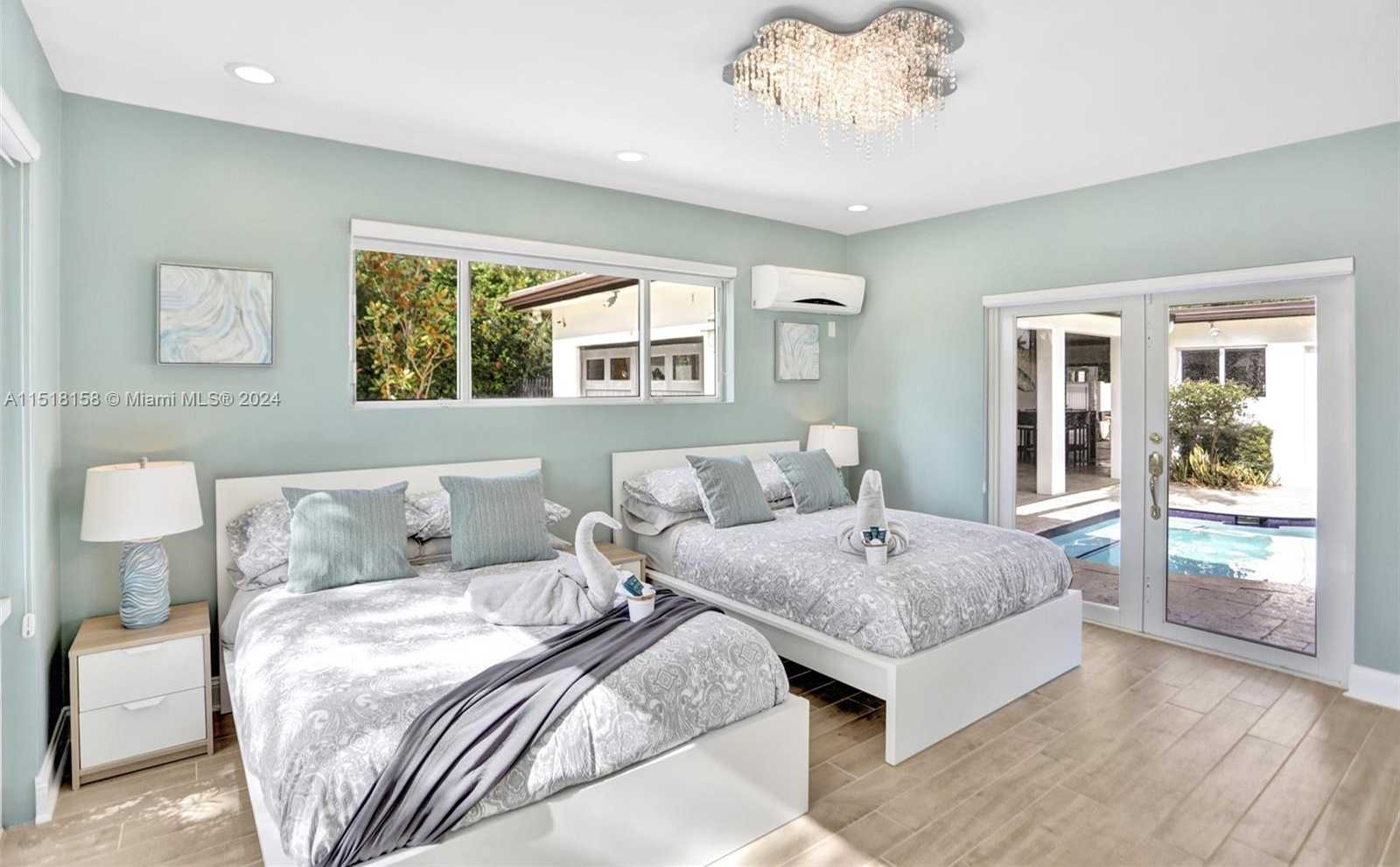 Small Image of 1017 TYLER ST, Hollywood Number 43