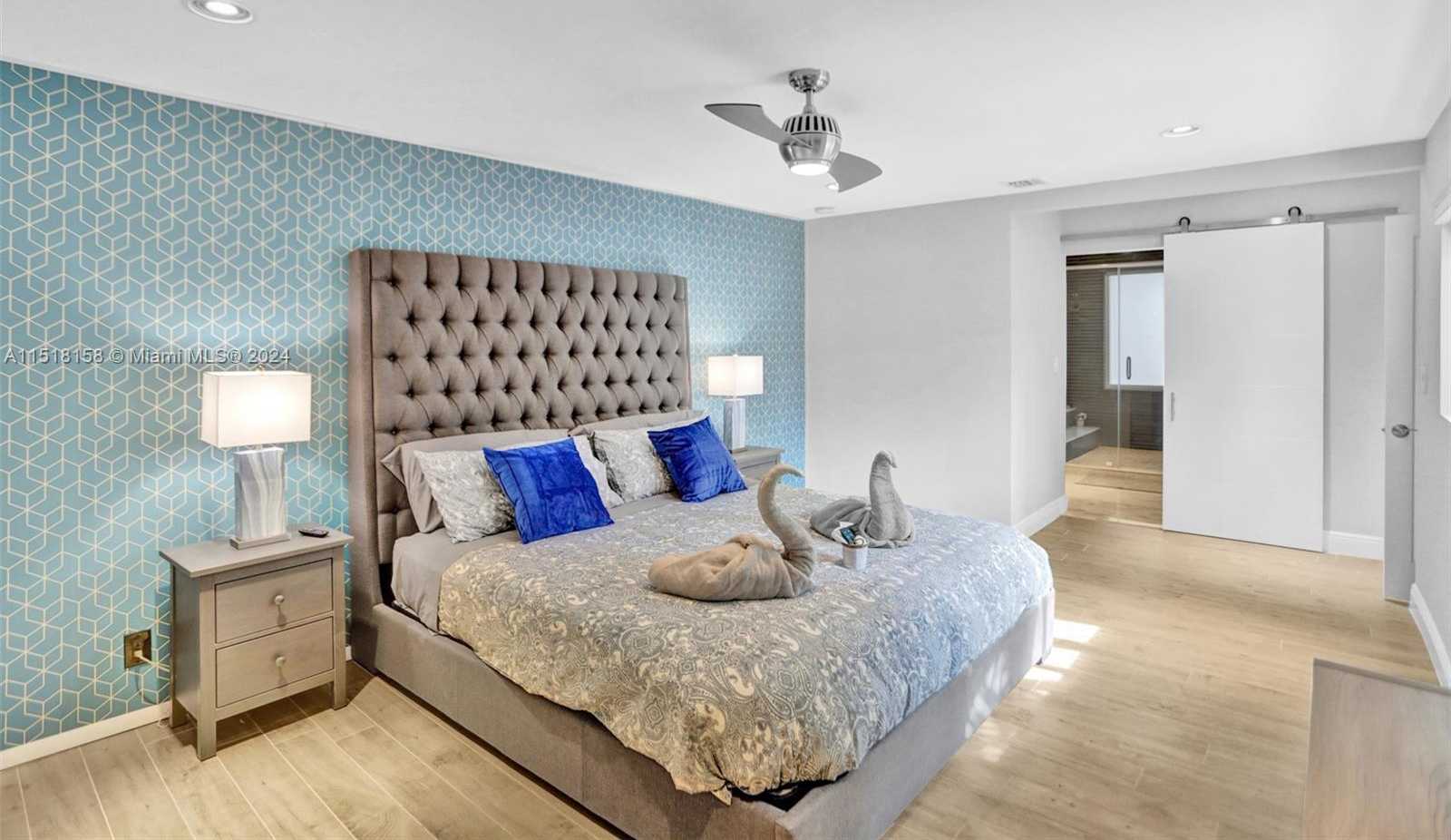 Small Image of 1017 TYLER ST, Hollywood Number 59