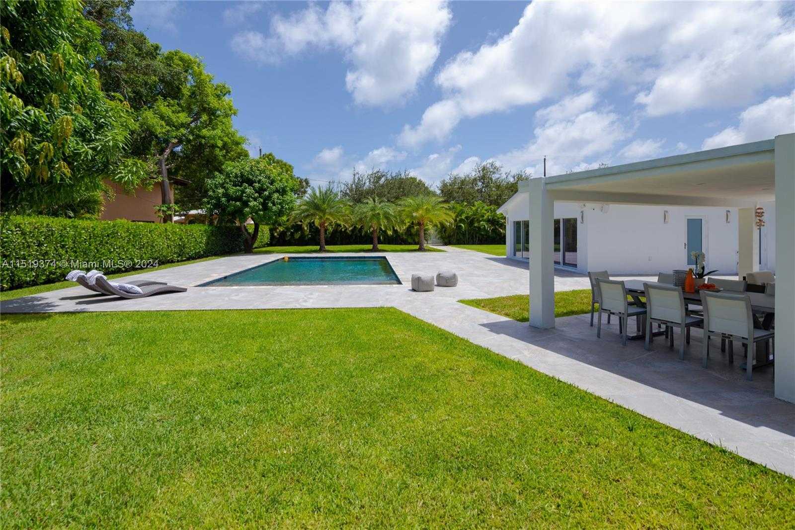 Small Image of 1070 NORTH EAST 93RD ST, Miami Shores Number 24