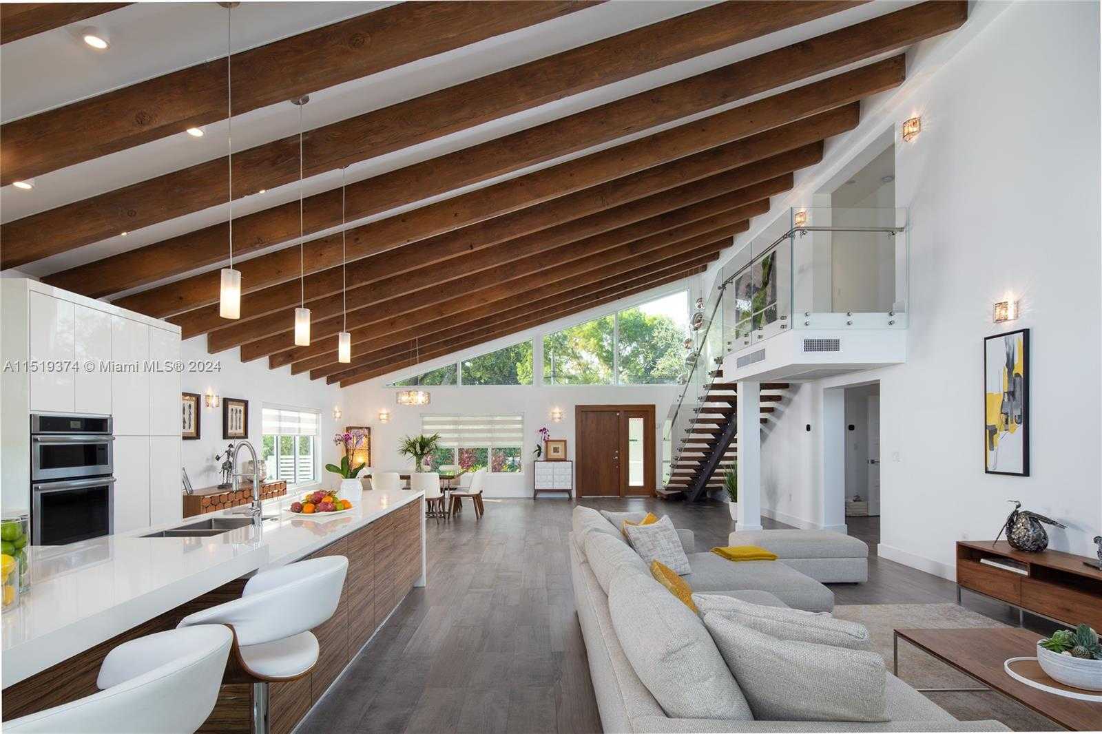 Small Image of 1070 NORTH EAST 93RD ST, Miami Shores Number 4