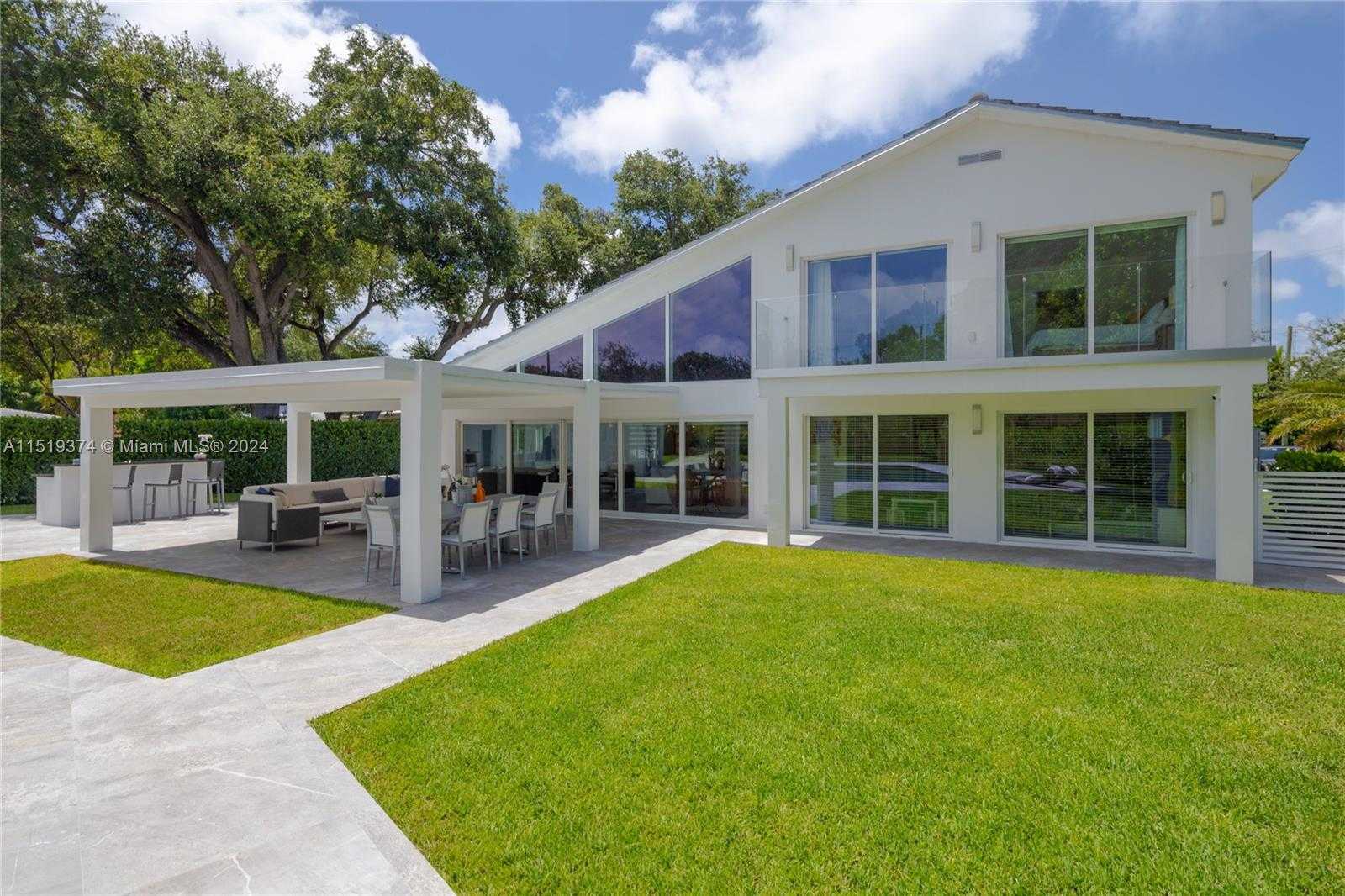 Small Image of 1070 NORTH EAST 93RD ST, Miami Shores Number 40