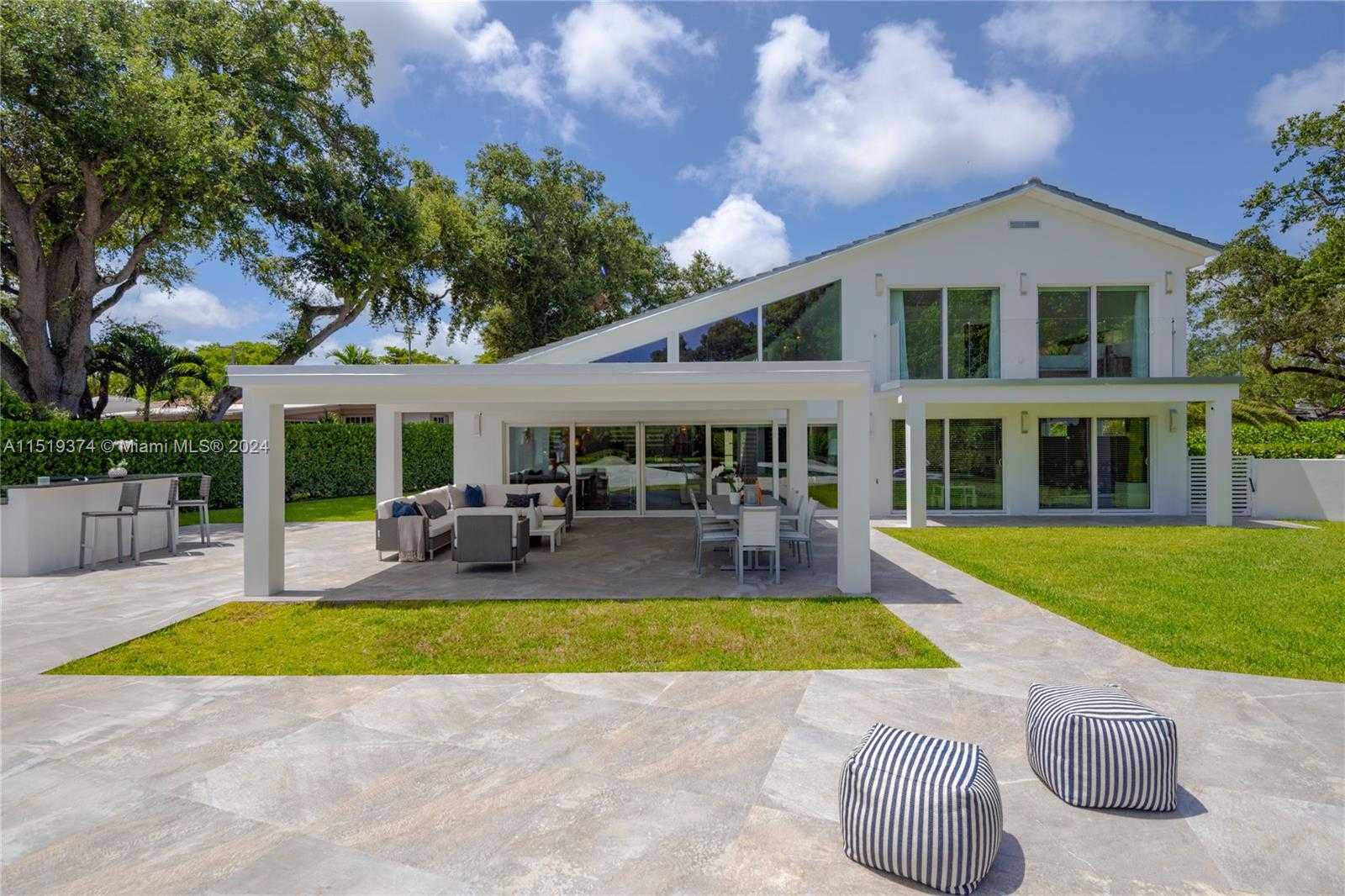 Small Image of 1070 NORTH EAST 93RD ST, Miami Shores Number 7
