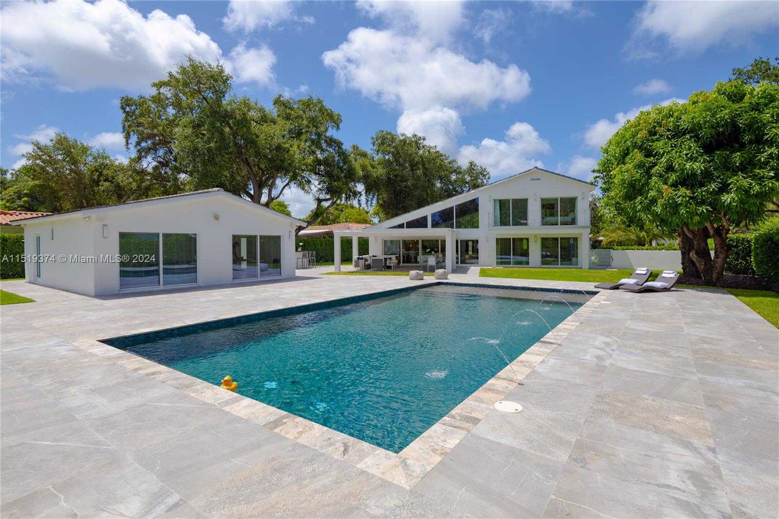 Small Image of 1070 NORTH EAST 93RD ST, Miami Shores Number 9