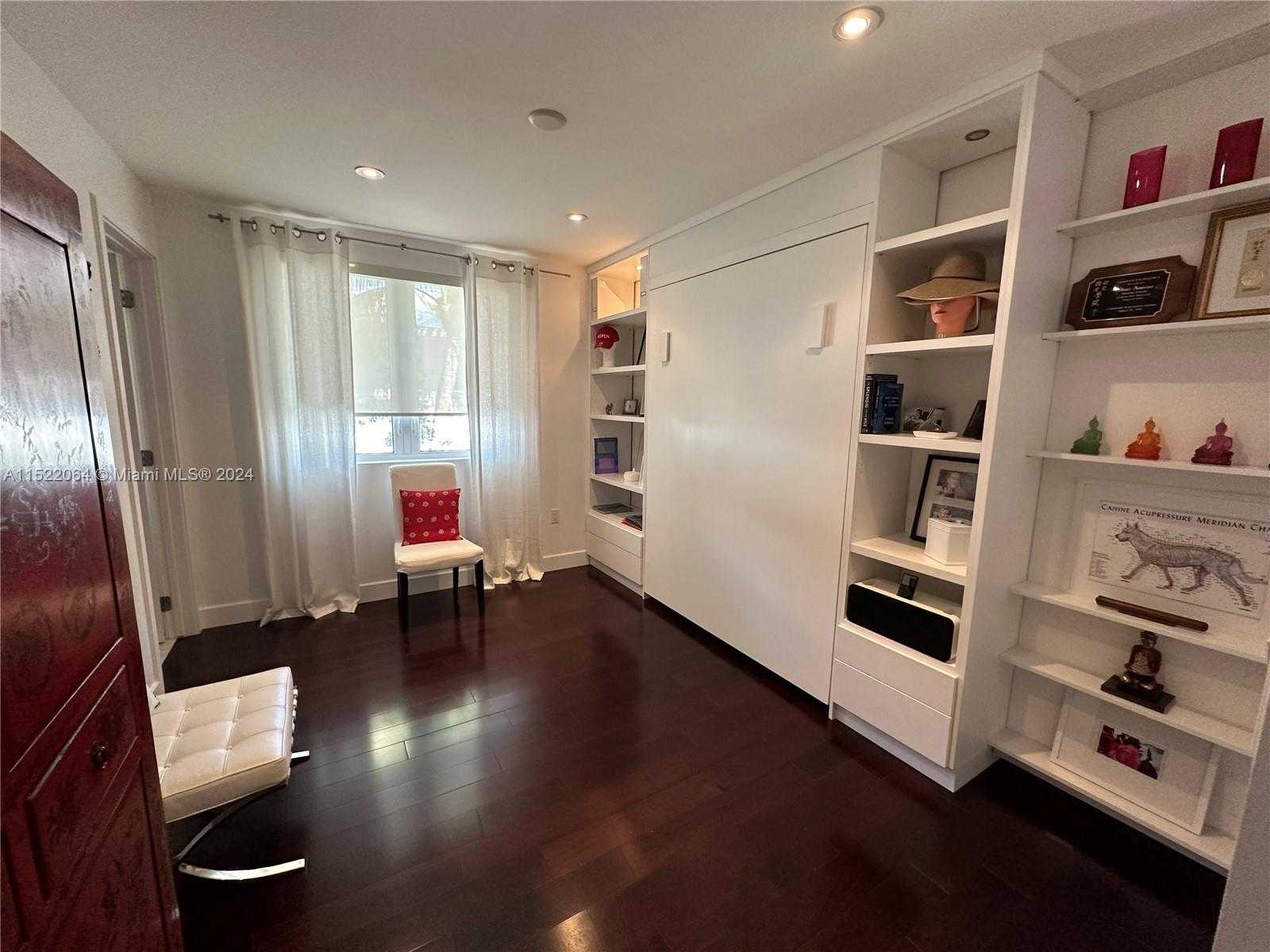 Small Image of 736 WOODCREST RD, Key Biscayne Number 12