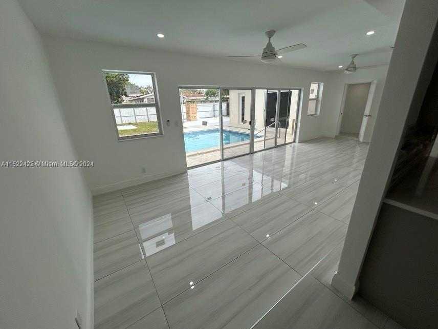 Small Image of 801 SOUTH HIGHLAND DR, Hollywood Number 11