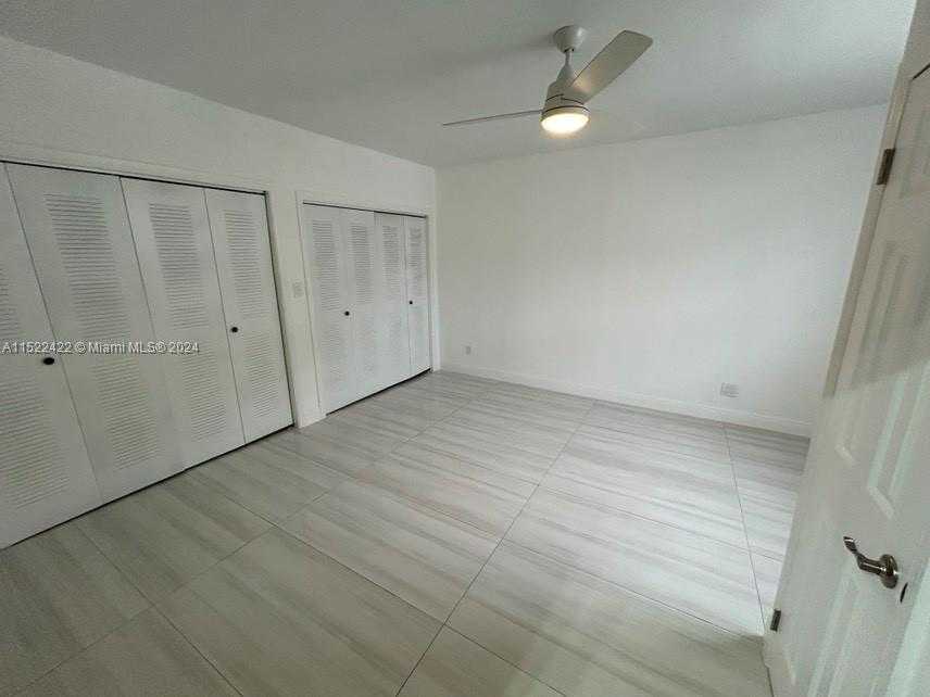 Small Image of 801 SOUTH HIGHLAND DR, Hollywood Number 18