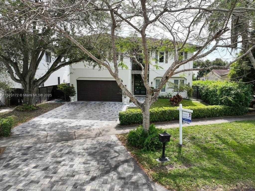 Small Image of Miami Number 42