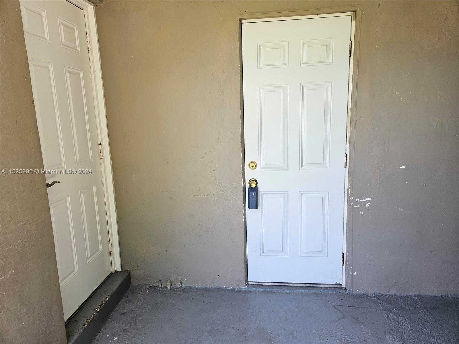 Small Image of 6181 WILEY ST, Hollywood Number 15