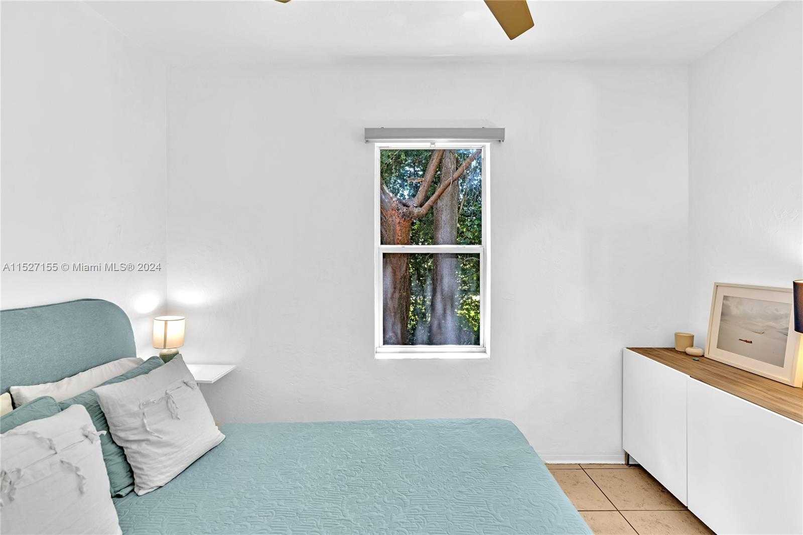 Small Image of 1220 NORTH EAST 128TH ST, North Miami Number 10