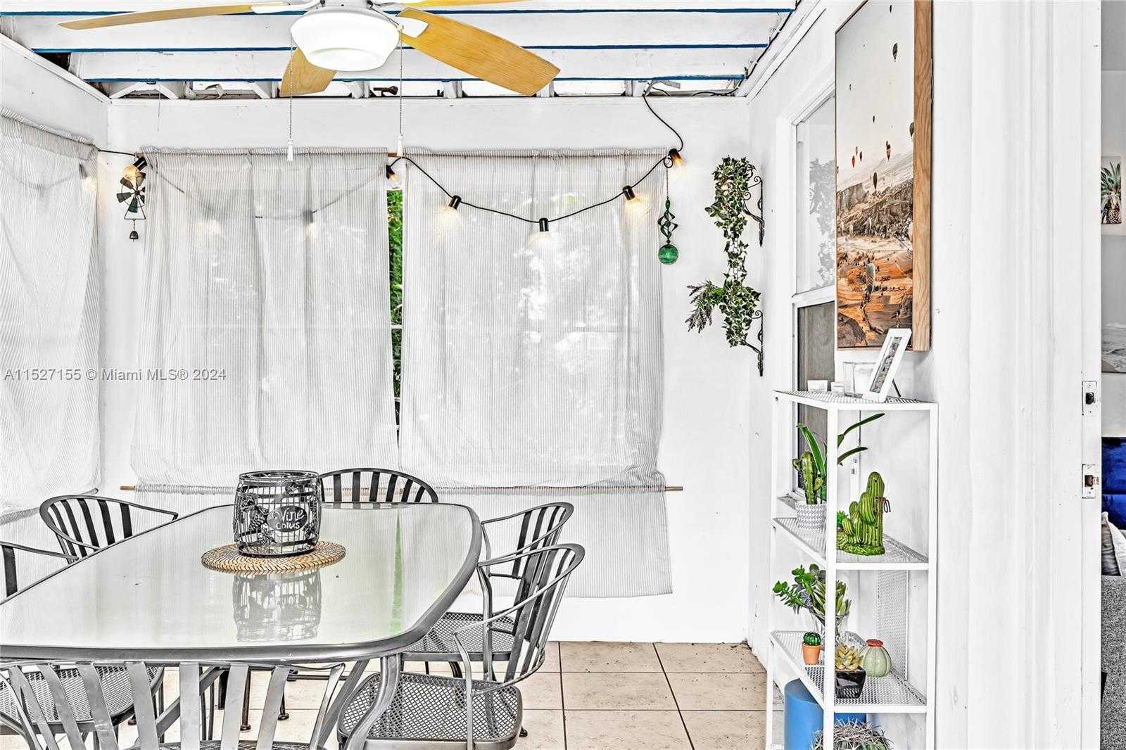 Small Image of 1220 NORTH EAST 128TH ST, North Miami Number 6