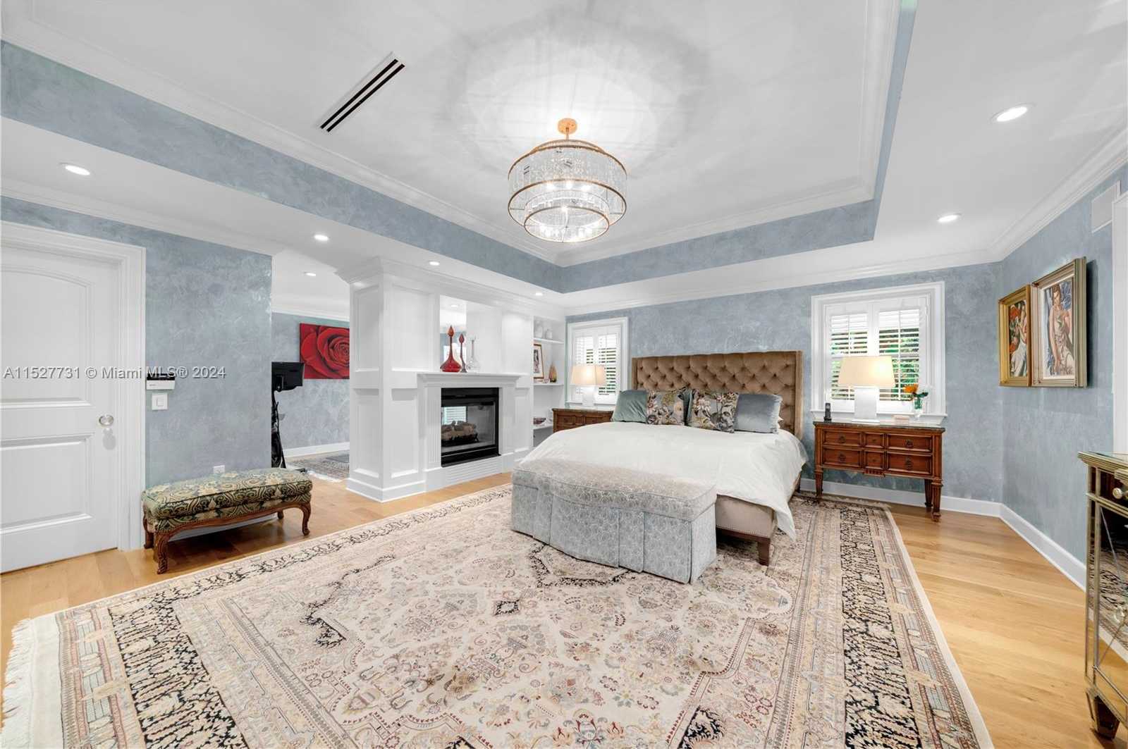 Small Image of 5400 KERWOOD OAKS DR, Coral Gables Number 20
