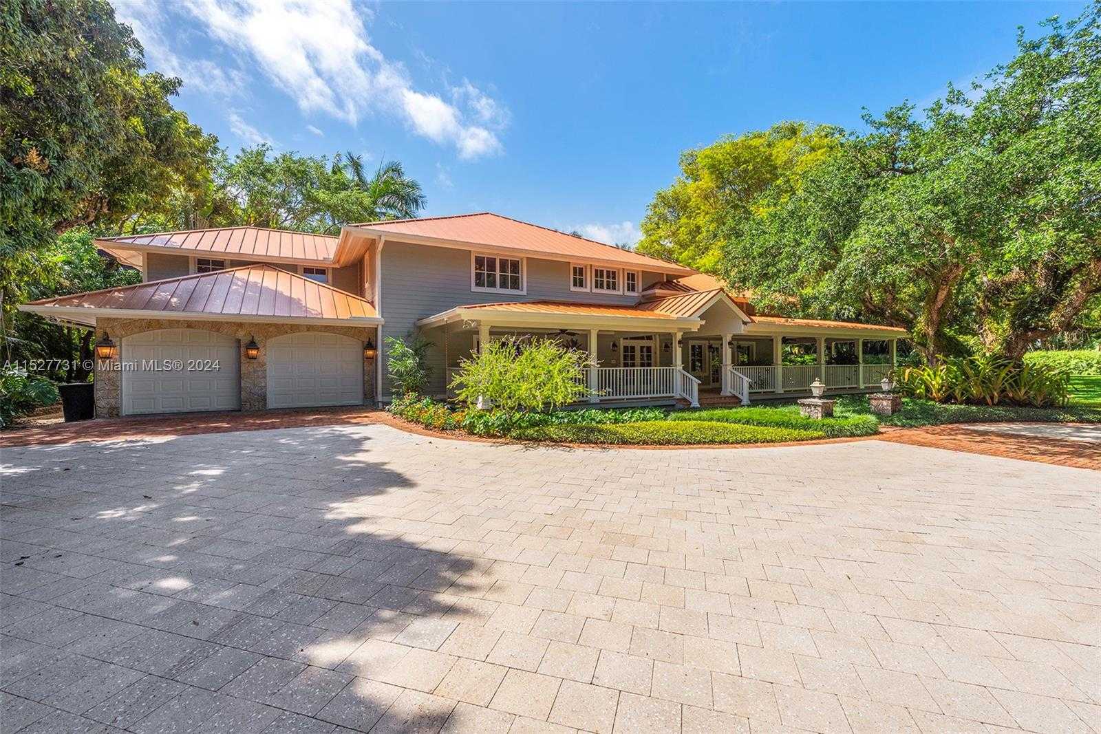 Small Image of 5400 KERWOOD OAKS DR, Coral Gables Number 6
