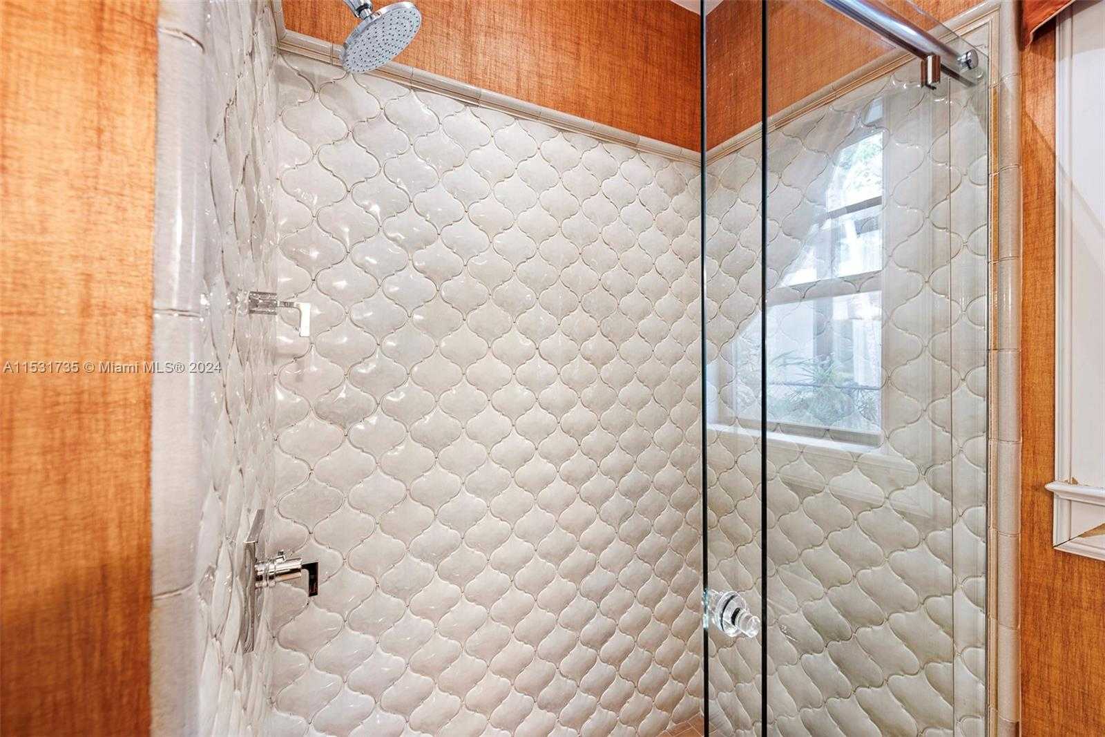 Small Image of 527 EAST DILIDO DR, Miami Beach Number 39
