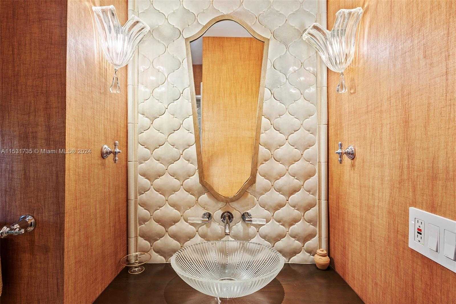 Small Image of 527 EAST DILIDO DR, Miami Beach Number 40
