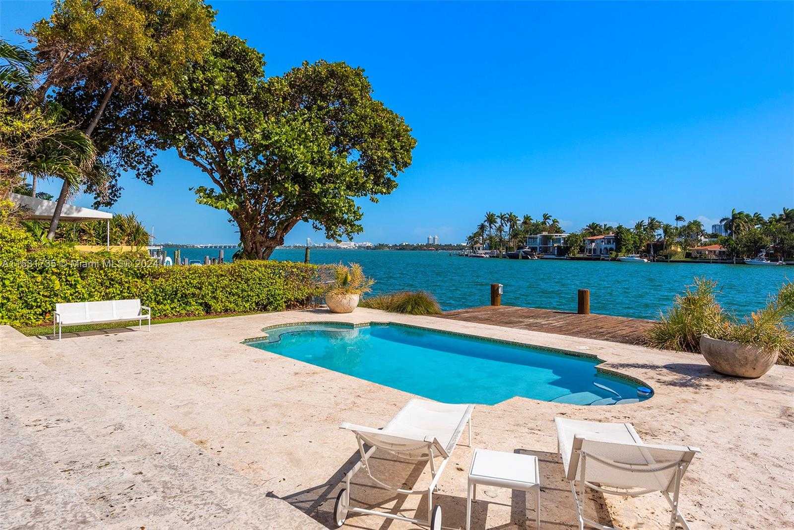 Small Image of 527 EAST DILIDO DR, Miami Beach Number 47