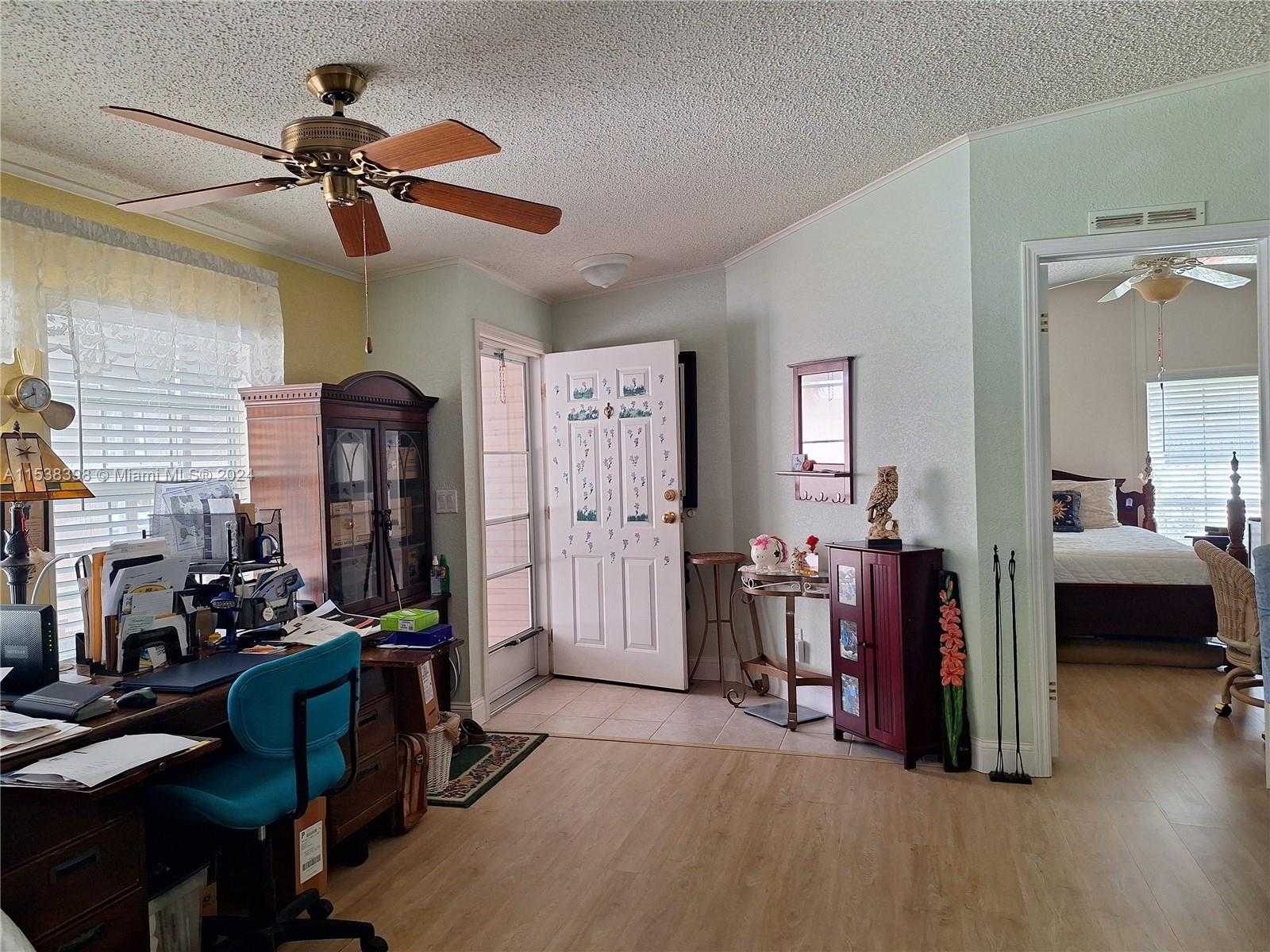 Small Image of 35303 SOUTH WEST 180TH AVENUE LOTS 381-382, Homestead Number 18