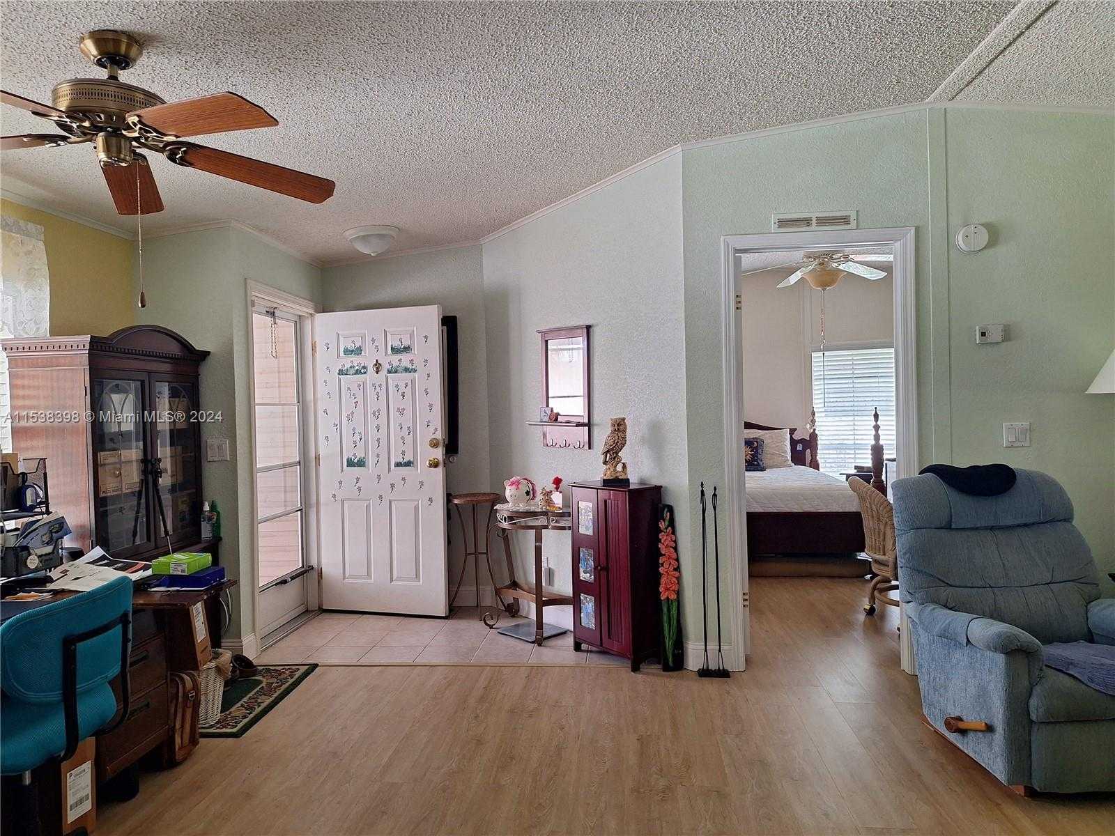 Small Image of 35303 SOUTH WEST 180TH AVENUE LOTS 381-382, Homestead Number 23