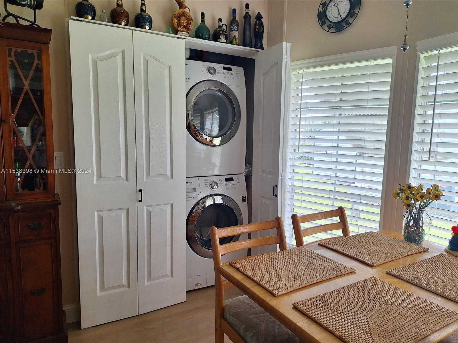 Small Image of 35303 SOUTH WEST 180TH AVENUE LOTS 381-382, Homestead Number 35