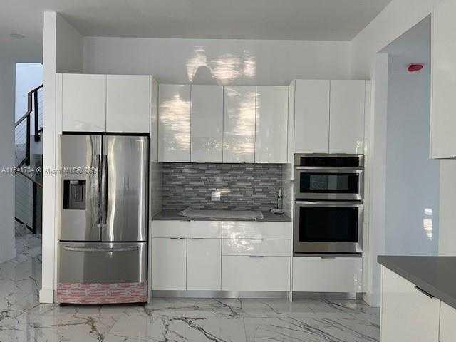 Small Image of 5455 SOUTH WEST 60 CT, Miami Number 14