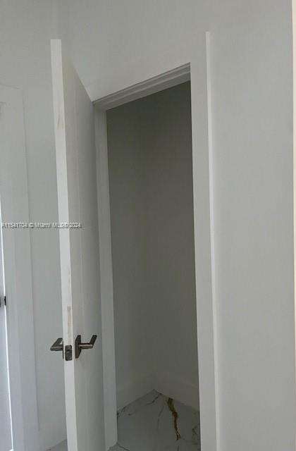 Small Image of 5455 SOUTH WEST 60 CT, Miami Number 20