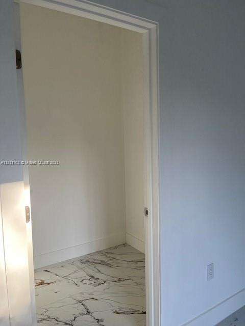 Small Image of 5455 SOUTH WEST 60 CT, Miami Number 33