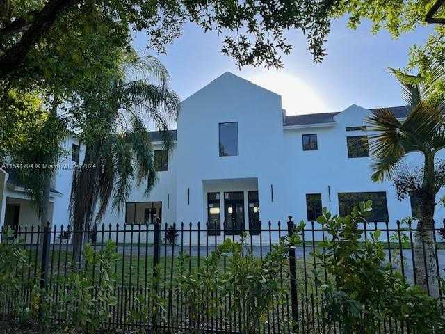 Small Image of 5455 SOUTH WEST 60 CT, Miami Number 4