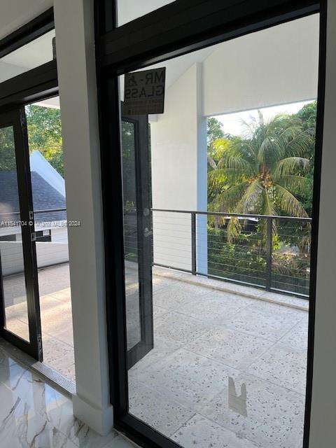 Small Image of 5455 SOUTH WEST 60 CT, Miami Number 43