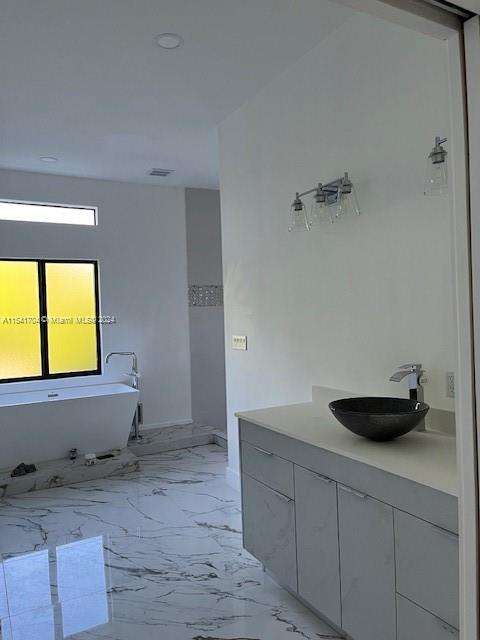 Small Image of 5455 SOUTH WEST 60 CT, Miami Number 50