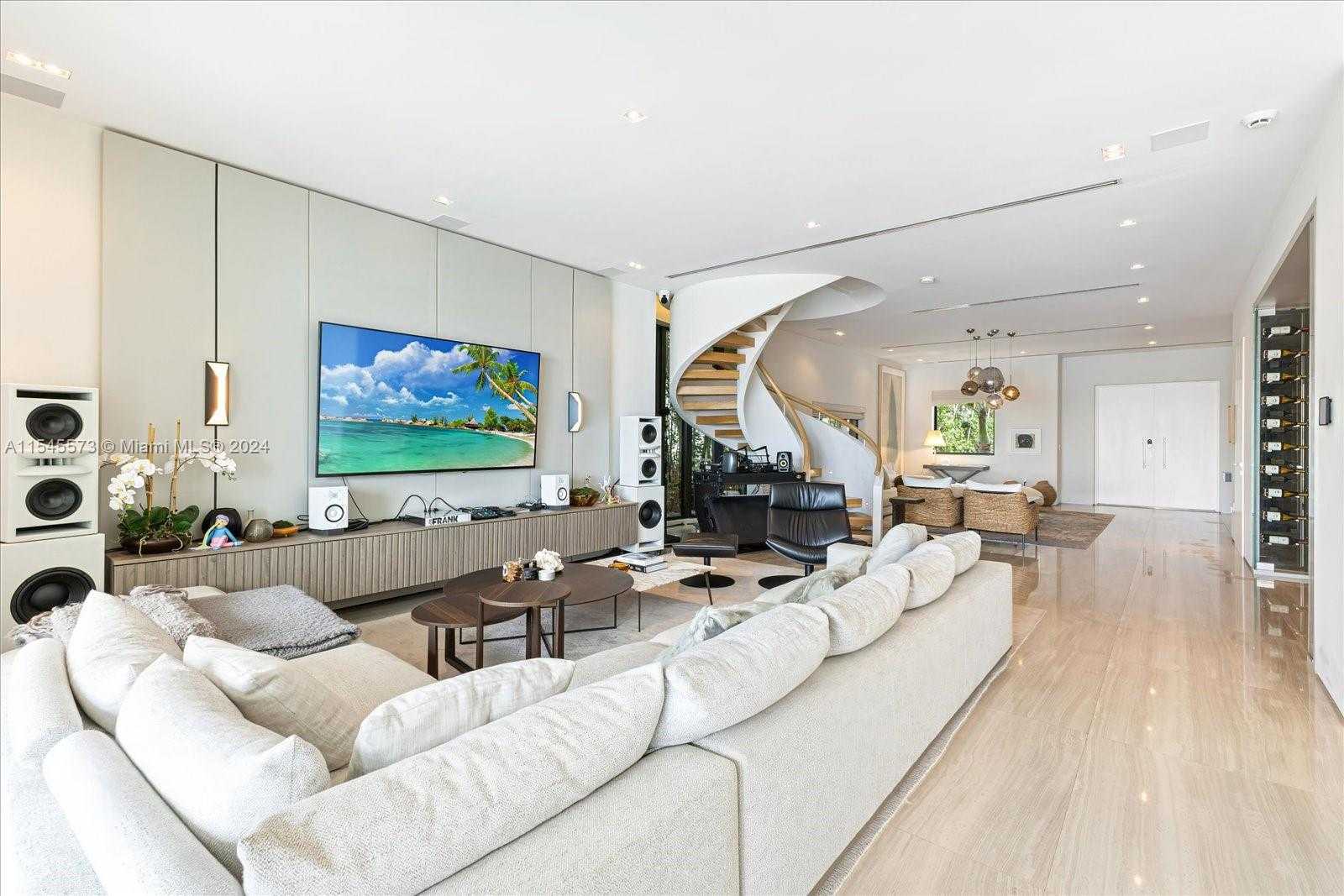 Small Image of 401 EAST RIVO ALTO DR, Miami Beach Number 13
